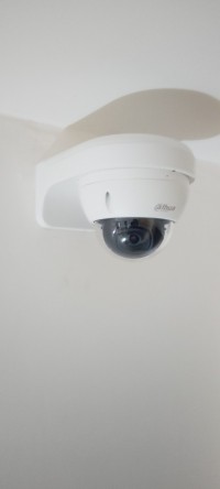 كاميرا-فيديو-camera-surveillance-كاميرات-مراقبة-vente-installation-باب-الزوار-الجزائر