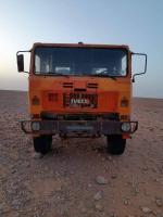 camion-iveco-44-1990-el-meniaa-menia-algerie