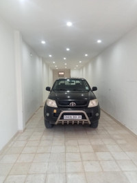 voitures-toyota-hilux-2010-mih-ouansa-el-oued-algerie