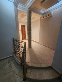 appartement-vente-f3-alger-centre-algerie