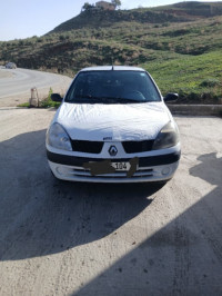 voitures-renault-clio-classique-2004-bouhatem-mila-algerie