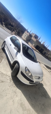 voitures-peugeot-307-2002-beni-ilmane-msila-algerie