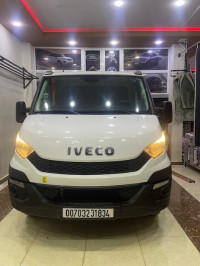 fourgon-iveco-c15-2018-bordj-bou-arreridj-algerie