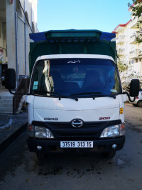 camion-hino-300-611-2013-aghrib-tizi-ouzou-algerie