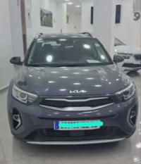 سيارات-kia-stonic-2022-بجاية-الجزائر