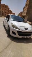 citadine-peugeot-207-2010-allure-laghouat-algerie