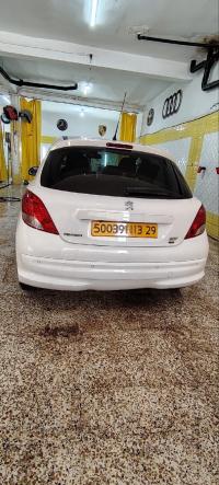 سيارات-peugeot-207-2013-allure-معسكر-الجزائر