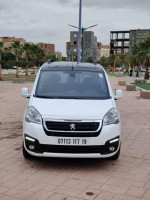 voitures-peugeot-partner-2017-tepee-ain-smara-constantine-algerie