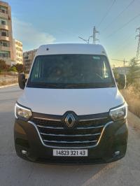 عربة-نقل-renault-master-2021-شلغوم-العيد-ميلة-الجزائر