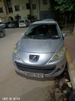 voitures-peugeot-207-2010-chlef-algerie