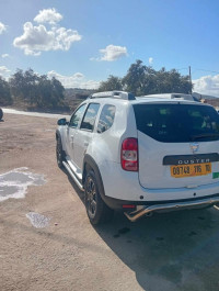 voitures-dacia-duster-2016-facelift-laureate-bouira-algerie