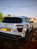 voitures-hyundai-crita-2024-reggane-adrar-algerie