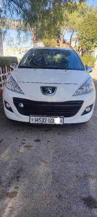 voitures-peugeot-207-2013-khenchela-algerie