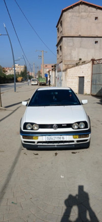 voitures-volkswagen-golf-3-1998-les-eucalyptus-alger-algerie