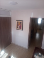 appartement-vente-f5-alger-ain-naadja-algerie