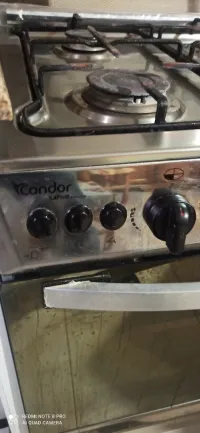 Cuisinière condor très bonne état 
