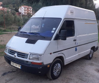 voitures-renault-trafic-1997-aokas-bejaia-algerie