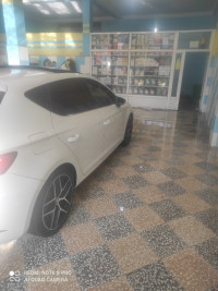 voitures-seat-leon-2019-bir-chouhada-oum-el-bouaghi-algerie