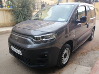 voitures-fiat-doblo-2024-italie-batna-algerie