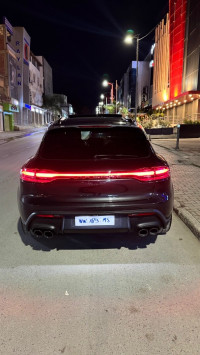 voitures-porsche-macan-2023-t-cheraga-alger-algerie