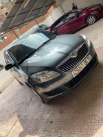 voitures-skoda-fabia-2014-ambition-cheraga-alger-algerie