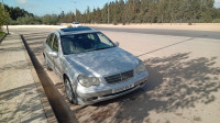 berline-mercedes-classe-c-2004-c220-birtouta-alger-algerie