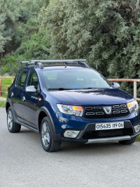 voitures-dacia-sandero-2019-stepway-ouzellaguen-bejaia-algerie