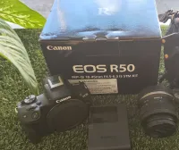 Canon Eos R50