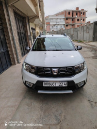 voitures-dacia-sandero-2022-stepway-sedrata-souk-ahras-algerie