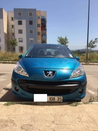سيارة-صغيرة-peugeot-207-2008-premium-تيجلابين-بومرداس-الجزائر