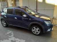 voitures-dacia-sandero-2017-stepway-bordj-el-bahri-alger-algerie