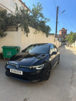 voitures-volkswagen-golf-8-2023-r-line-alger-centre-algerie