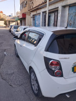 voitures-chevrolet-sonic-hatchback-2013-staoueli-alger-algerie