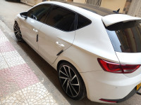 voitures-seat-leon-2013-taher-jijel-algerie