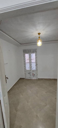 appartement-vente-f4-alger-bordj-el-kiffan-algerie