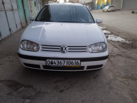 voitures-volkswagen-golf-4-2006-les-eucalyptus-alger-algerie