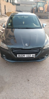 voitures-peugeot-301-2013-ain-defla-algerie