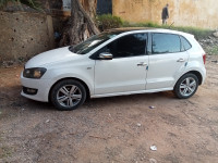 voitures-volkswagen-polo-2012-match-douaouda-tipaza-algerie