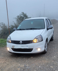 voitures-renault-clio-campus-2013-bye-boumerdes-algerie