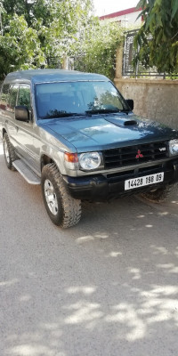 voitures-mitsubishi-pajero-court-1998-boufarik-blida-algerie