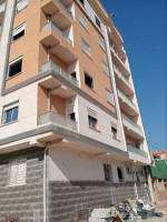 appartement-vente-f4-alger-bordj-el-bahri-algerie