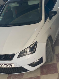 voitures-seat-ibiza-2015-fr-plus-larbaa-blida-algerie