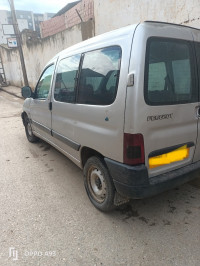 voitures-peugeot-partner-1999-origin-vu-chlef-algerie