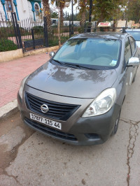 voitures-nissan-sunny-2015-ain-defla-algerie