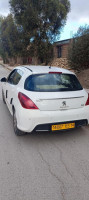 voitures-peugeot-308-2013-tiaret-algerie