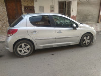 voitures-peugeot-207-2011-allure-el-eulma-setif-algerie