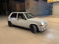 voitures-renault-super-5-1986-djelfa-algerie