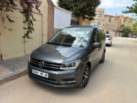 voitures-volkswagen-caddy-2017-highline-sidi-bel-abbes-algerie