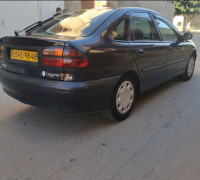 voitures-renault-laguna-1-1998-mazouna-relizane-algerie