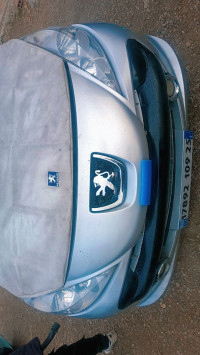 voitures-peugeot-207-2009-sportium-constantine-algerie